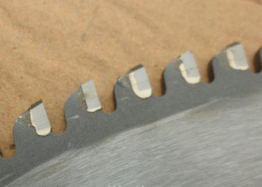 455/405 hojas de sierra circulares para corte de metales inclinadas del carburo de tungsteno para el tubo del vehículo