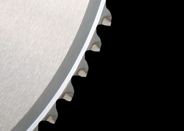 hoja de sierra circular para corte de metales de 80 dientes para cortar el acero, cerametal japonés inclinado