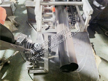 Rollo redondo de la bajada de aguas del metal semiautomatizado que forma la máquina con 11 estaciones