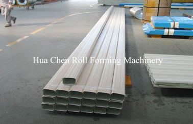 Rollo de la bajada de aguas de la hoja de acero del color del CNC que forma la máquina con el rodillo del acero No45